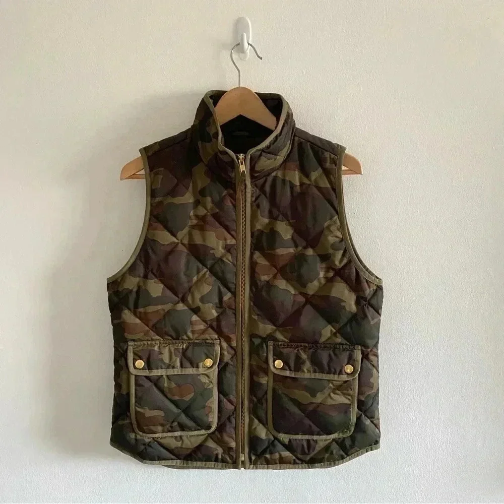 J.‎ Crew Excursion Quilted Down Camo Vest Sz M